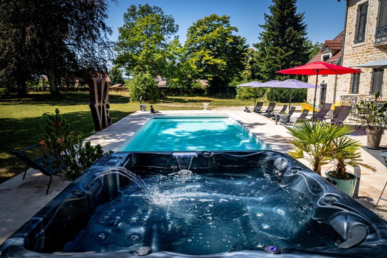 Le 49 Côté Parc&SPA Domblans Esterno foto
